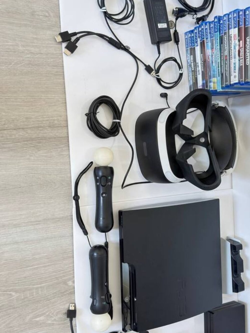Sony PlayStation Bundle – lPS4 PS VR Set + Move Controllers + 15 Games + PS3 Con